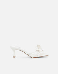 Jemima White Flower Detail Mules