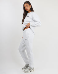 Ashby Simmi Studios Essentials Sweatshirt in Pebble Grey