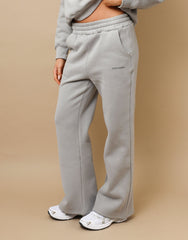 Colby Simmi studios Essentials Joggers In Light Grey