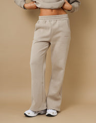 Maia Simmi Studios Essentials Joggers In Stone