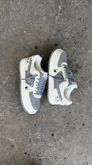 AF1 KAWS