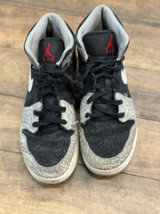 Nike Air Jordan 1 Mid SE "Elephant Toe" size youth 7