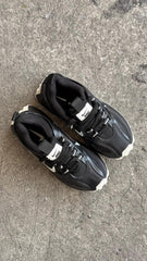 NIKE BALLELY NEGRO BLANCO PROMO