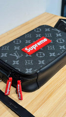 BOLSO CARRIEL SUPREME