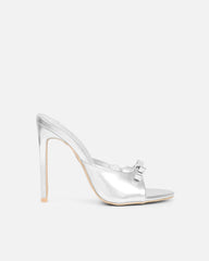 Halima Silver Metallic Bow Detailed Heeled Mules