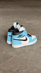 NIKE JORDAN RETRO 1 BLUE