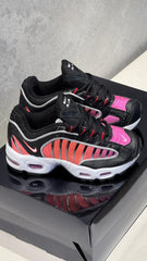 NIKE TAIWILIND NEGRO COLOR NIÑOS