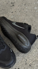 NIKE ZOOM X 2026 NEGRO