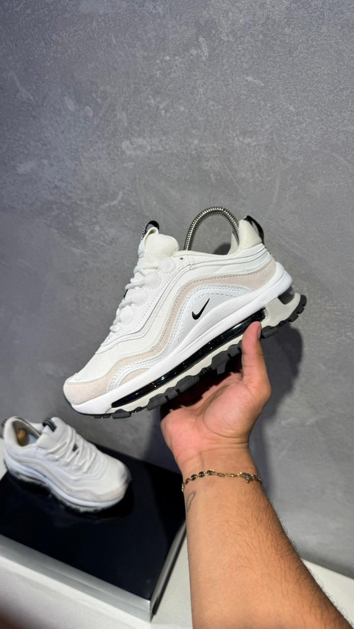 NIKE 2000 BLANCO NEGRO