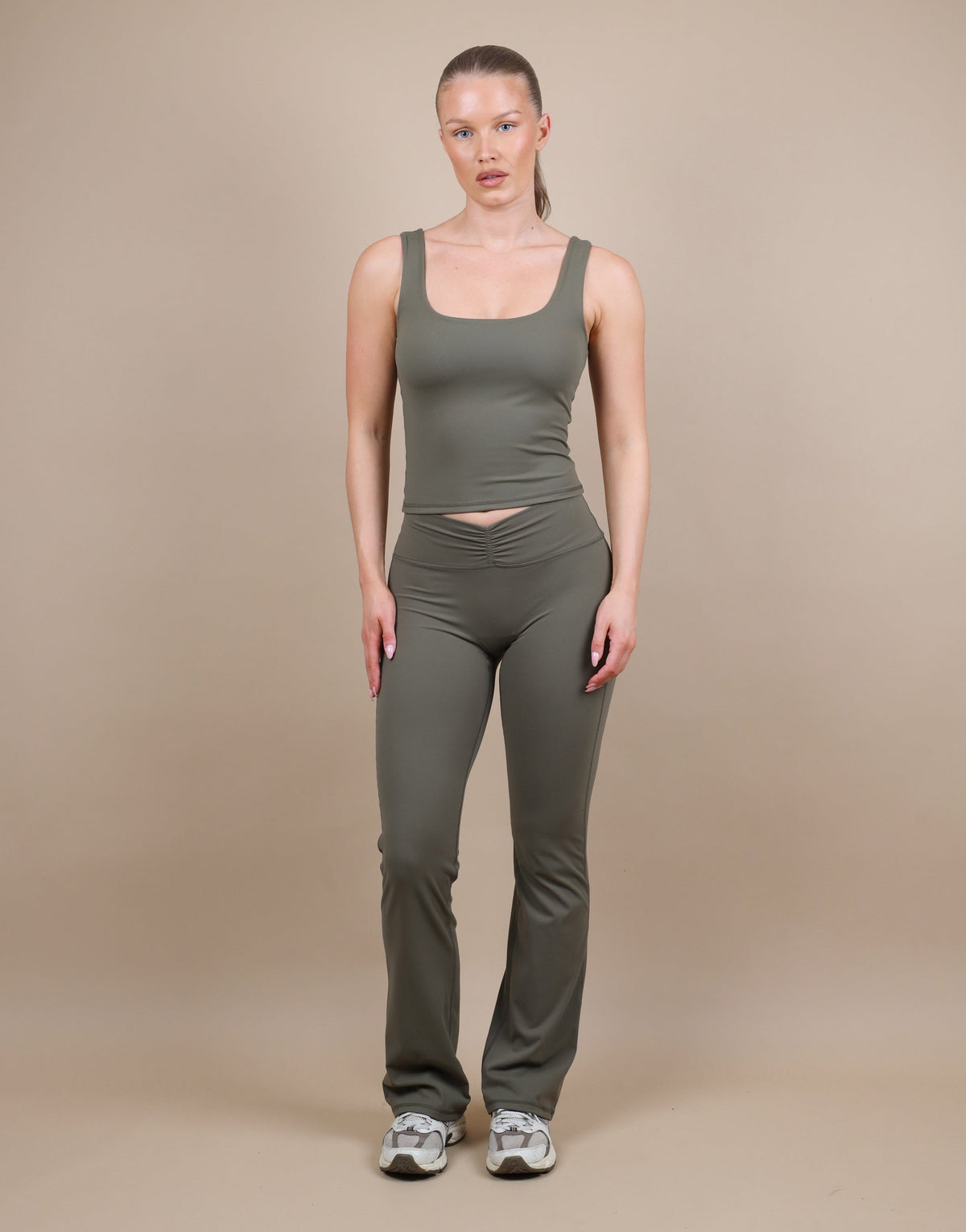 Cleo Ruched Front Flared Leggings In Olive