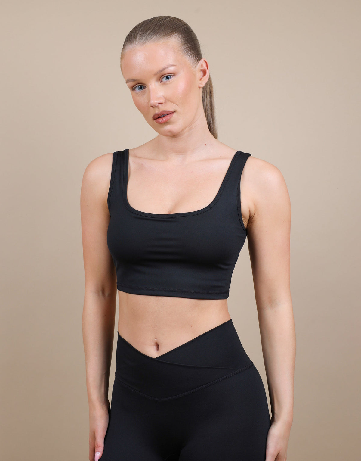 Teagan Square Neck Cropped Tank Top In Black