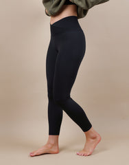 Blake V Front Leggings in Black