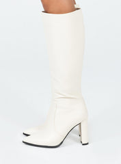 Billini Kors Boots Bone