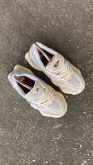 NEW BALANCE 9060 BEIGE GAMUZA