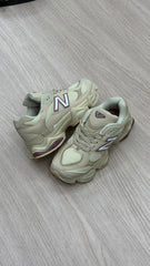 NEW BALANCE 9060 BEIGE PURPLE