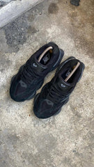 NEW BALANCE 9060 NEGRO GRIS