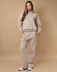 Maia Simmi Studios Essentials Joggers In Stone
