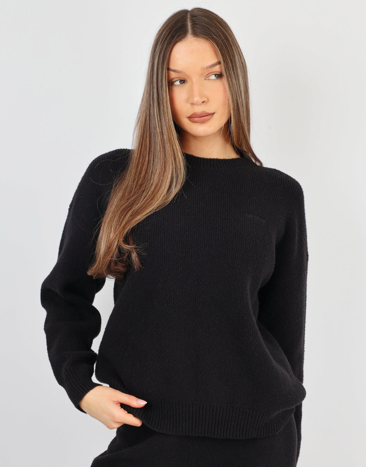 Faye Simmi studios soft touch crew neck in black