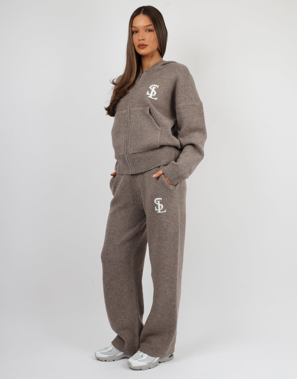 Romy Simmi Studios Chunky Knit Trousers In Mocha