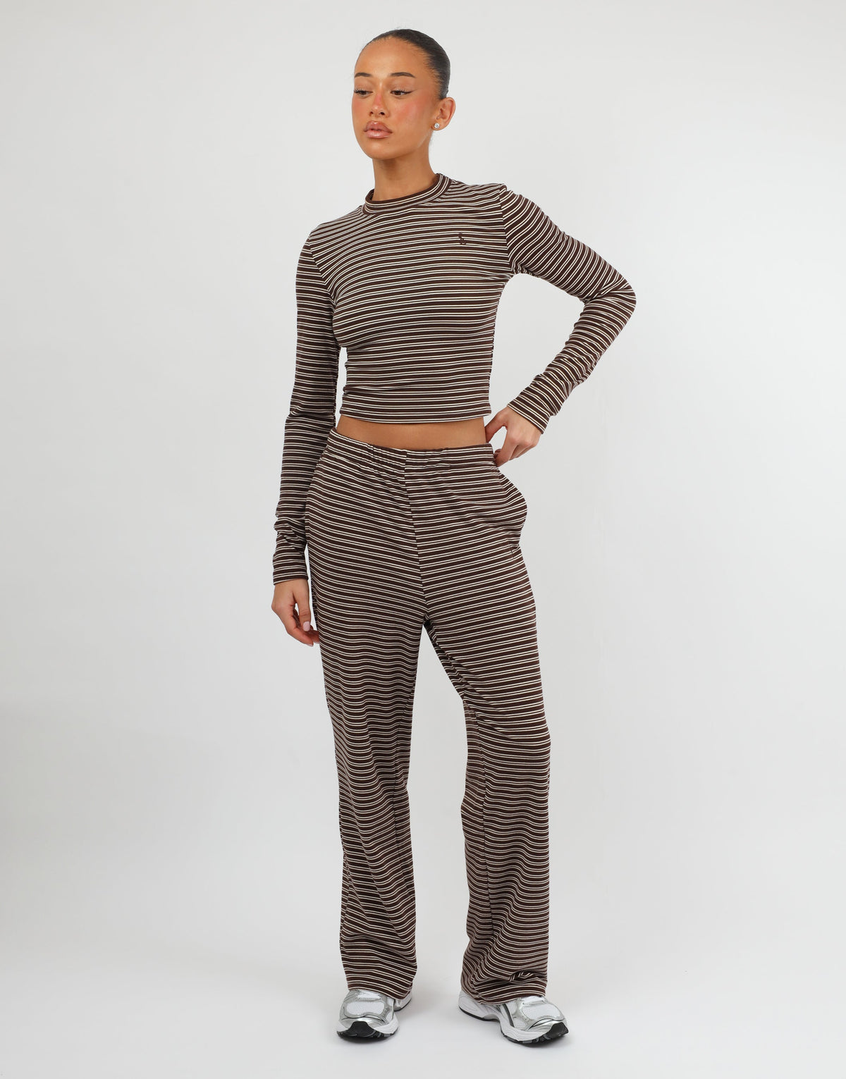 Tilly Super Soft Stripe Trouser In Brown