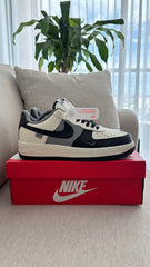 AF1 GRIS NEGRO