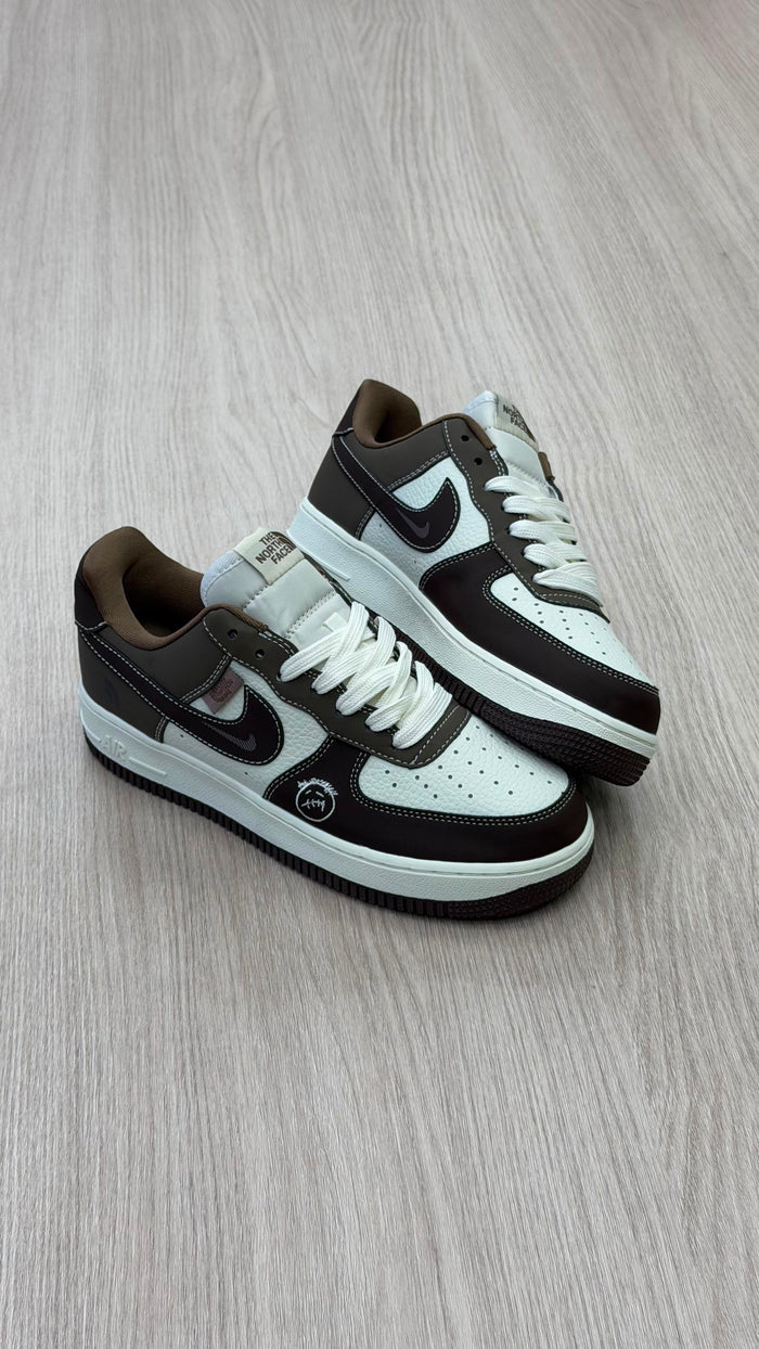AF1 TRAVIS CAFE