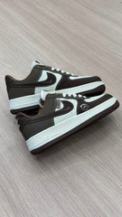 AF1 TRAVIS CAFE