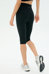Airweight High Waist 16" Capri Legging