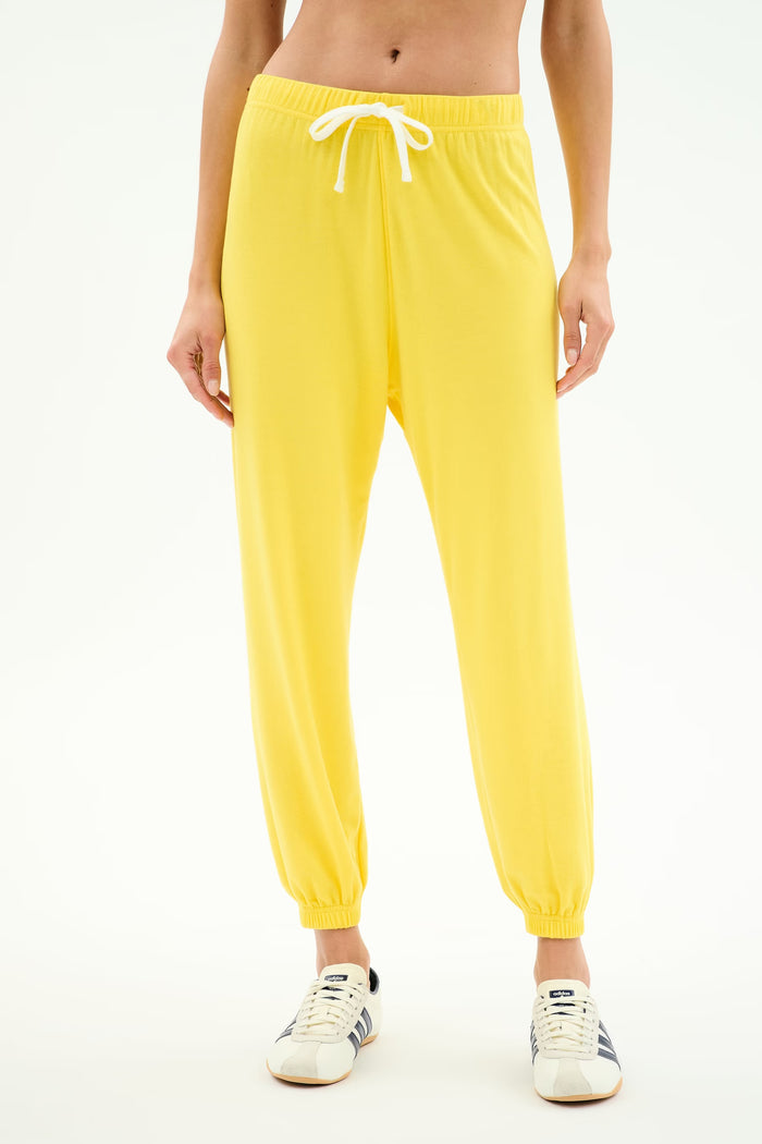 Andie Oversized Fleece Sweatpants in Yellow