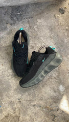 NIKE AVA ROVER NEGRO GRIS CHULO VERDE