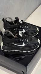 NIKE BALLELY  NEGRO BLANCO PROMO