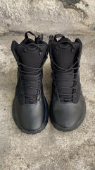 BOTA UNDER ARMOUR  MICRO NEGRA
