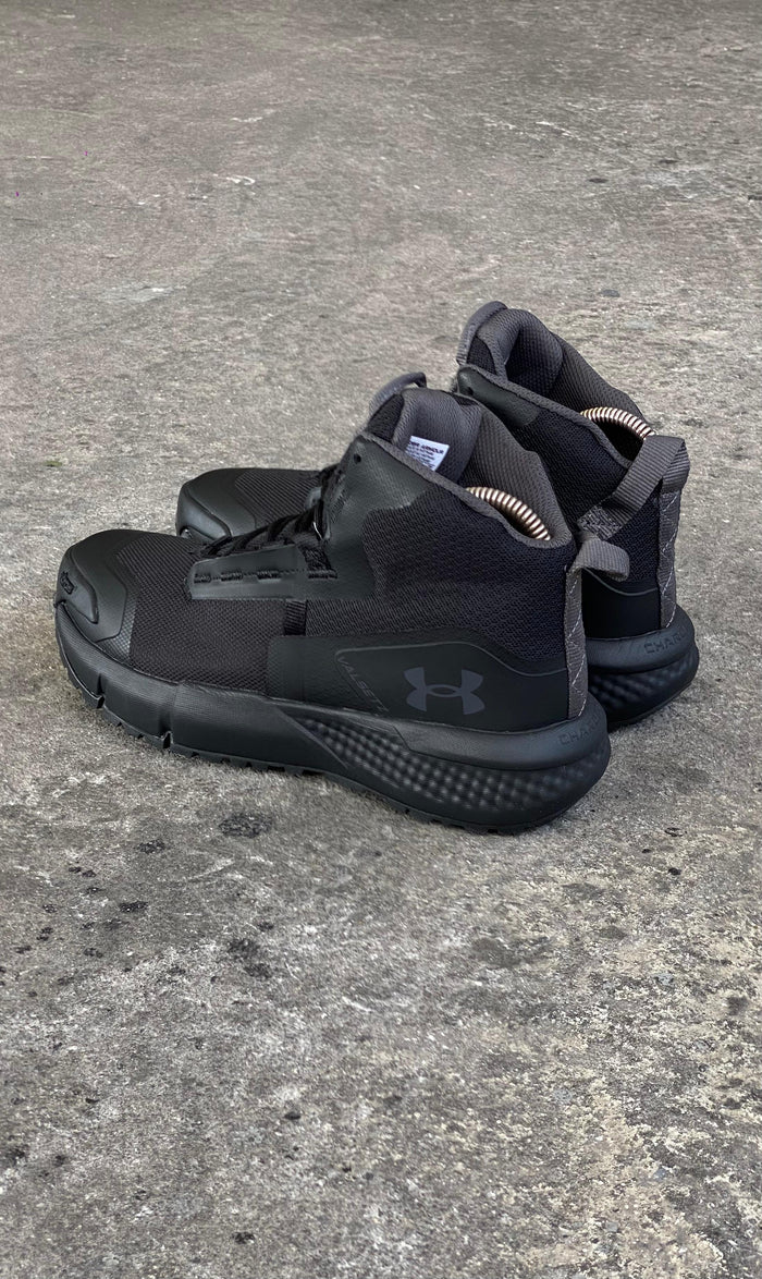 BOTA UNDER ARMOUR NEGRA CABALLERO