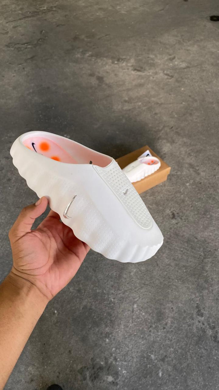 CHANCLA NIKE MIND 001 BLANCA