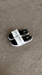 CHANCLAS PUMA AMG BLANCA NEGRA