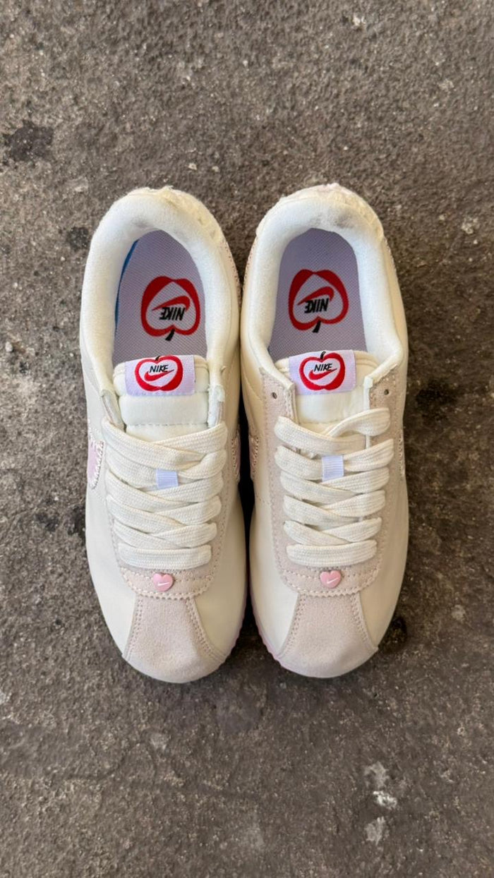NIKE CORTEZ BLANCO ROSA