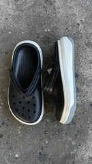 CROCS NEGRO BLANCO