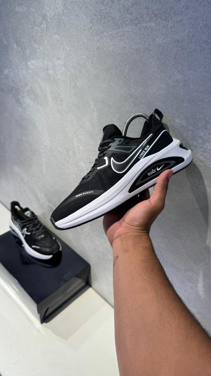 NIKE FREE RUN NEGRO BLANCO