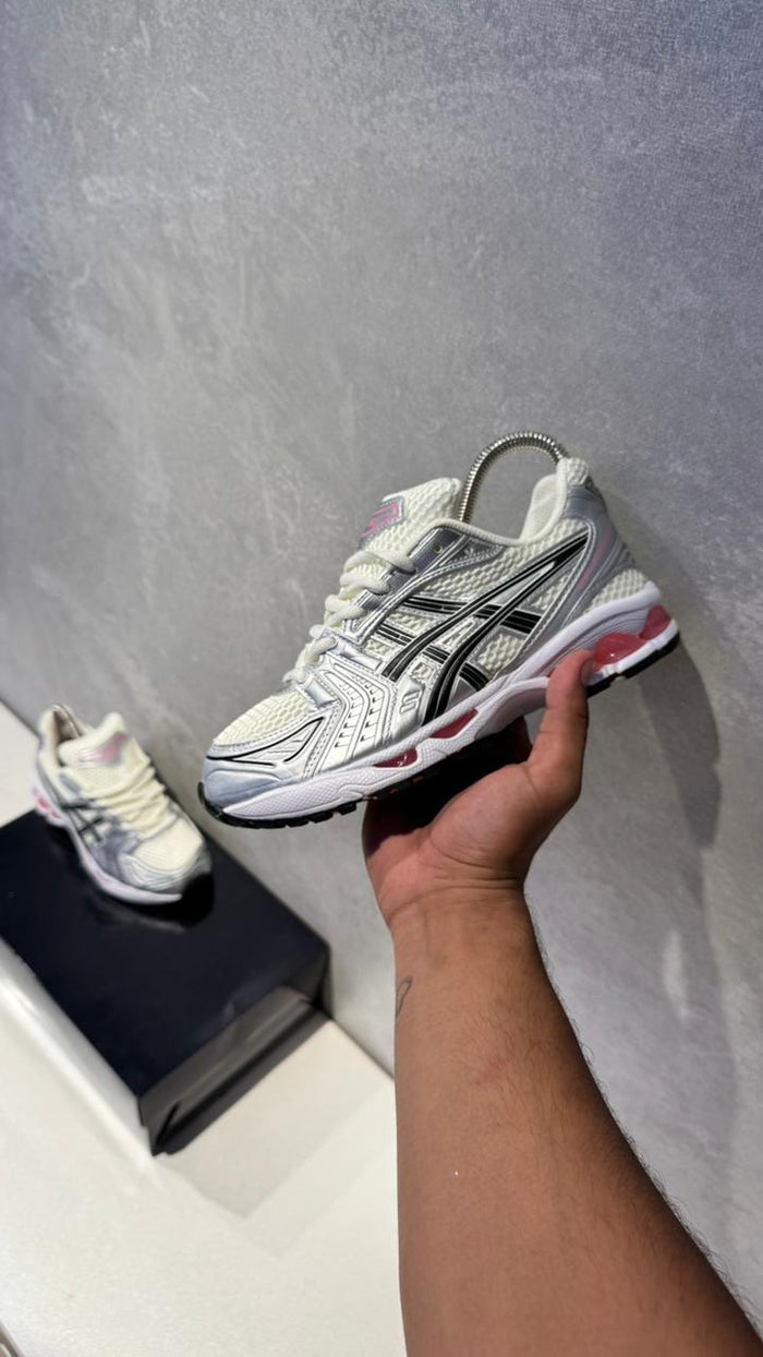 ASICS GEL PINK