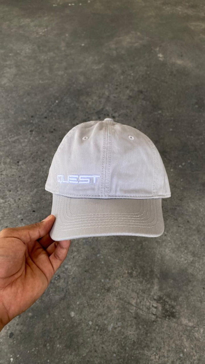 GORRA QUEST