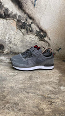 NIKE GRIS BLANCO PROMO MASTER