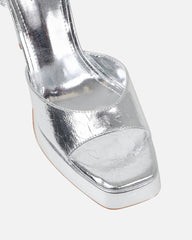 Kamiko Silver Crackle Platform Sandals