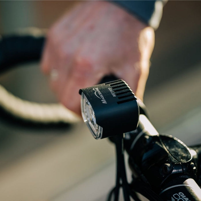 ME 1000 Smart E-BIKE Light