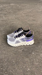 ON Cloud blanco morado