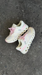 ON CLOUD CLASICO BEIGE ROSA