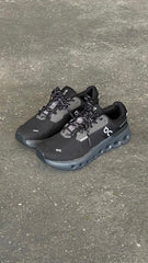 ON CLOUDTEC SWINS NEGRO