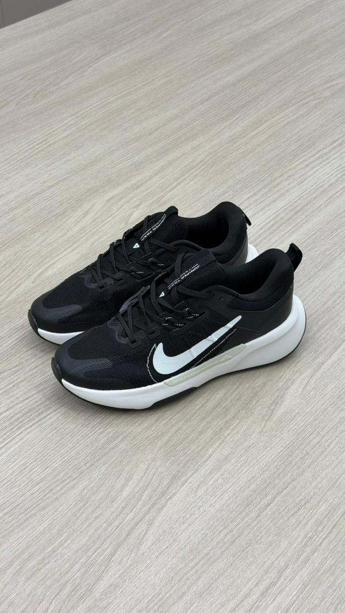 NIKE PEGASUS 266 NEGRO BLANCO