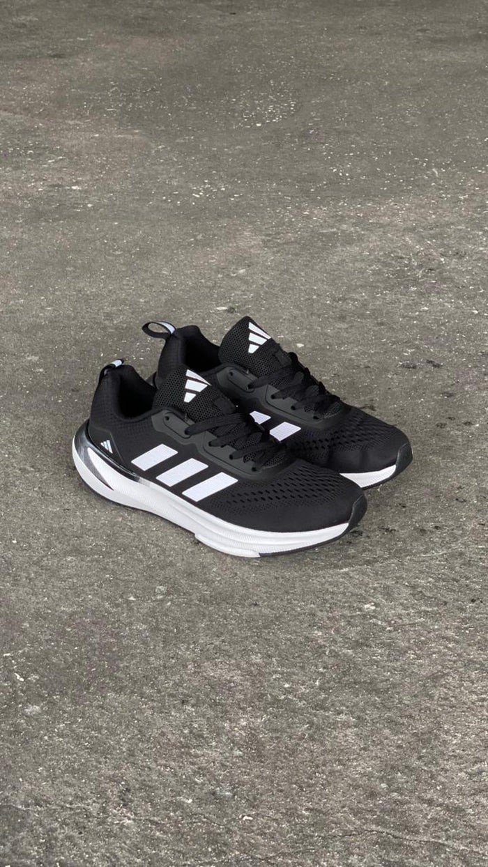 ADIDAS QUESTAR 26 NEGRO BLANCO
