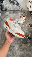 JORDAN RETRO 13 BLANCA TANGERINE