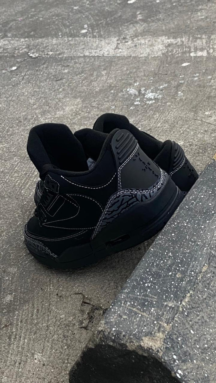 JORDAN RETRO 3 TRAVIS NEGRA